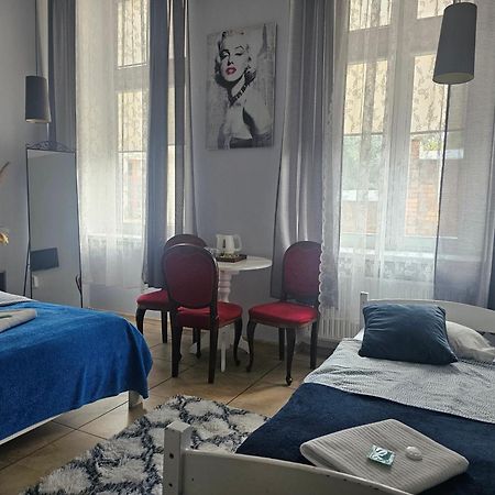 Deja Vu Hostel Warsawa Bagian luar foto