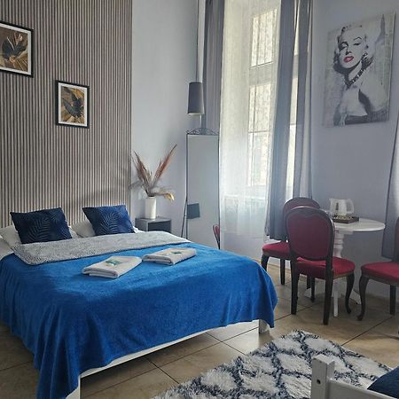 Deja Vu Hostel Warsawa Bagian luar foto