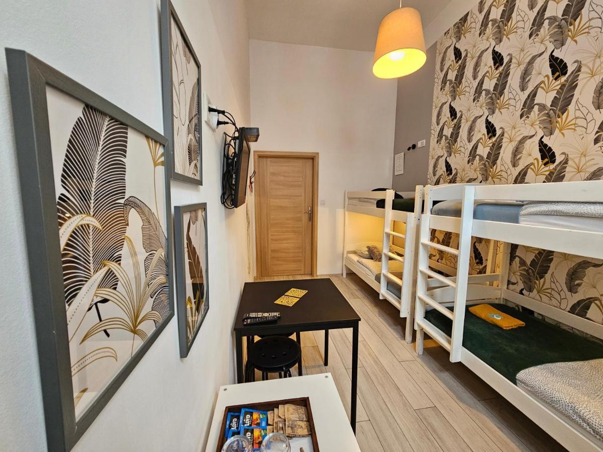 Deja Vu Hostel Warsawa Bagian luar foto
