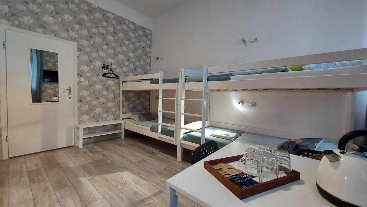Deja Vu Hostel Warsawa Bagian luar foto
