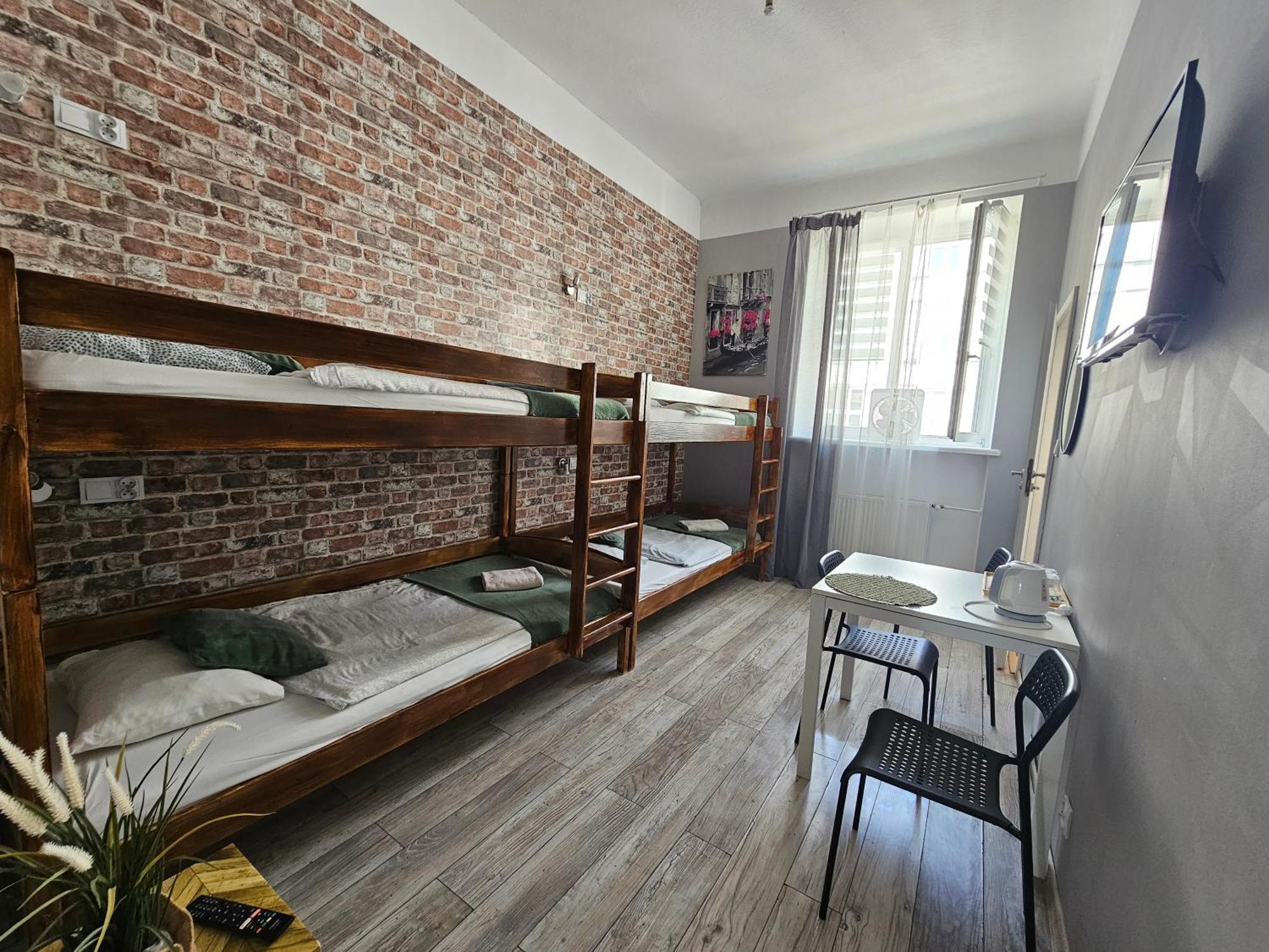 Deja Vu Hostel Warsawa Bagian luar foto