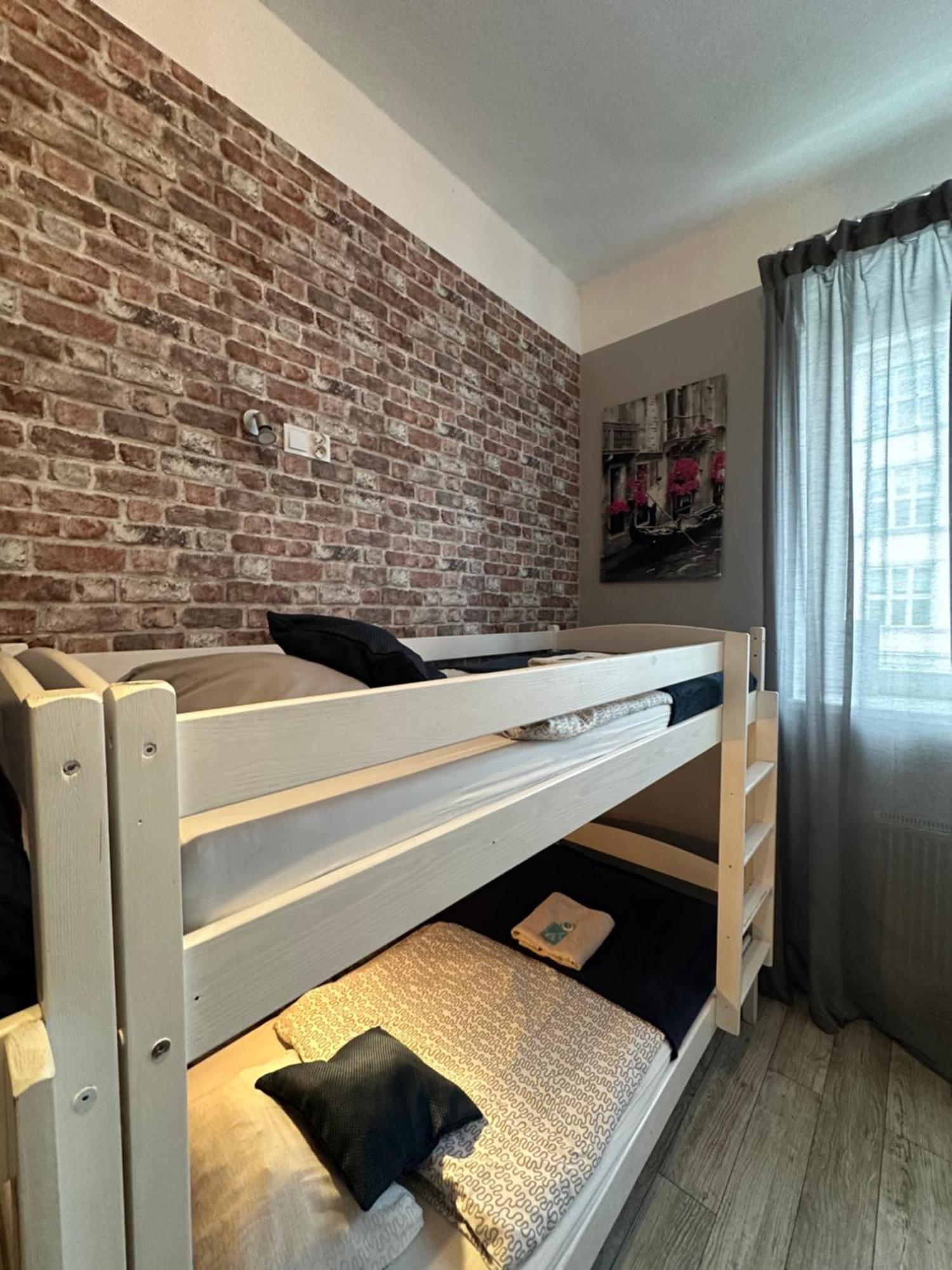 Deja Vu Hostel Warsawa Bagian luar foto